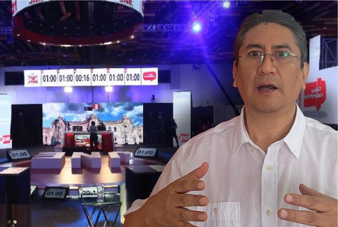 Cerrón presenta Acción de Amparo para que le permitan participar en el debate de forma remota