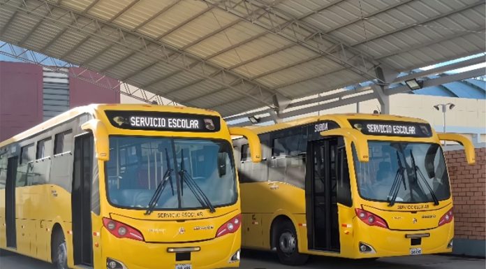 Malestar por buses del Santa Isabel inoperativos, pese a inicio de clases