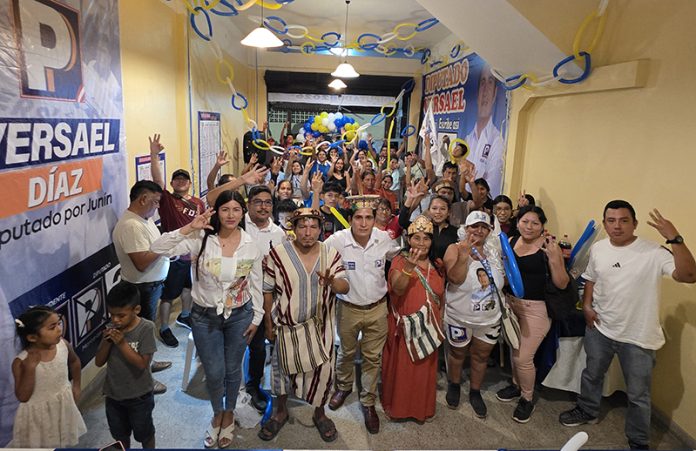 Versael Díaz intensifica su campaña en Selva Central y consolida respaldo ciudadano