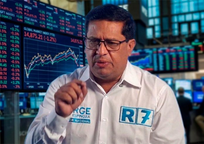 Jorge Solís será encargado de la apertura del sistema financiero a la banca internacional