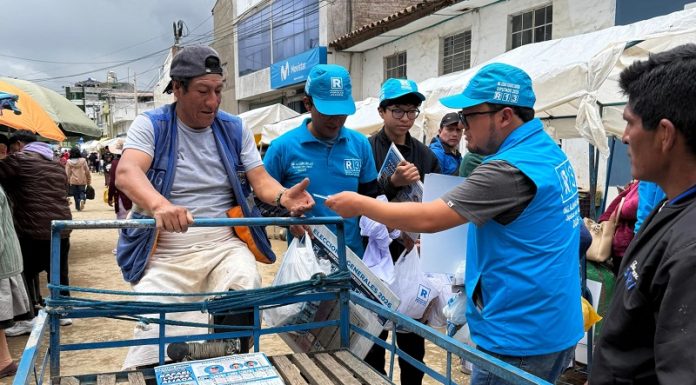 Alvaro Rojas recorre todos los mercados de Junín y recoge las demandas de los comerciantes