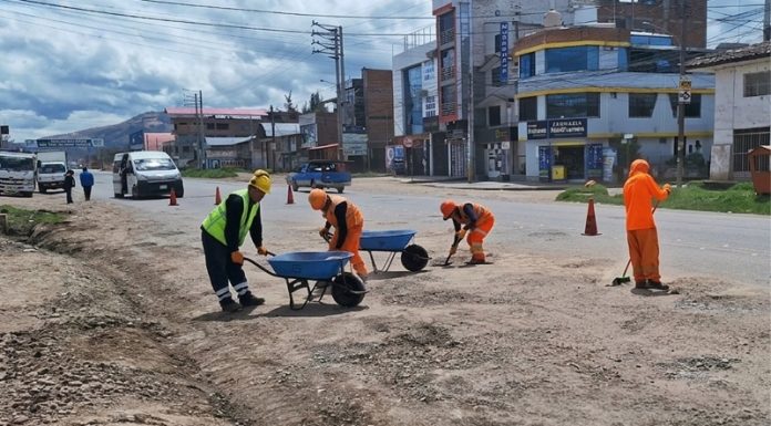 Ante anuncio de paro, Provías Nacional comienza ‘bacheo’ en la Carretera Central