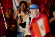 Denuncia a Rafael López Aliaga y piden que sea detenido por llamar a «insurgencia civil»