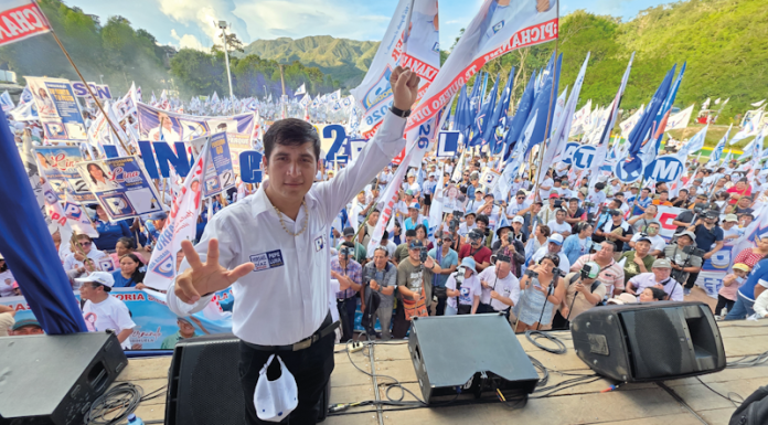 De la Selva al Valle del Mantaro: Versael Díaz, el candidato que todos quieren