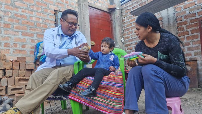 Niña que cayó de puente Chanchas, que estuvo al borde de la muerte, se recupera en un 95 % tras complejas cirugías