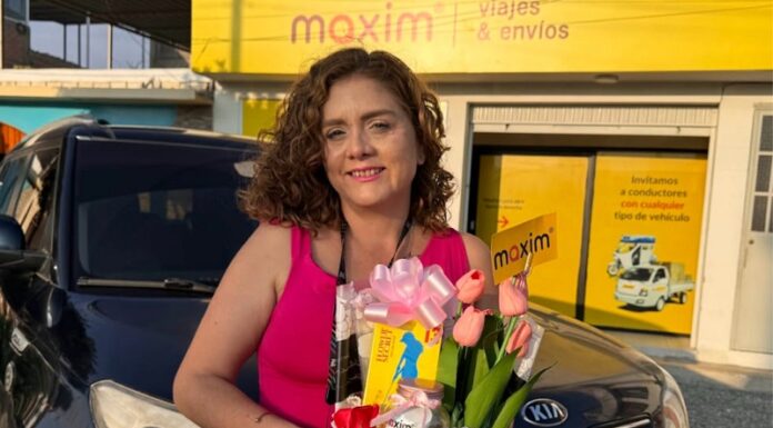 Mamá, conductora y jefa de hogar: Así es el día a día de mujeres que sacan adelante a sus familias