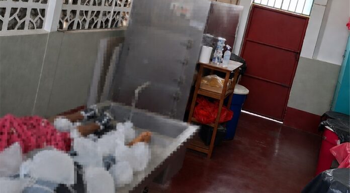 Morgue de Satipo además de conservar cuerpos con hielo tiene numerosas deficiencias