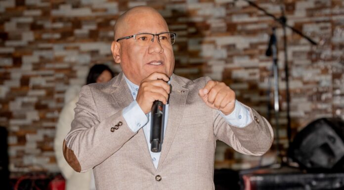 «El voto del pueblo se respeta»: Rafael Meza exige responsabilidad política ante resultados ajustados