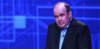Rafael López Aliaga confirma que no jurará como senador, postulará como regidor de Lima