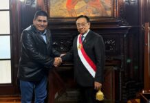 Gobernador presenta pedido de obras a Balcázar, quien dejará el cargo dentro de 4 días
