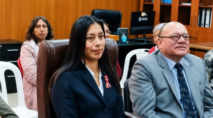 Regidores de su propia bancada denuncian penalmente a nueva alcaldesa de El Tambo