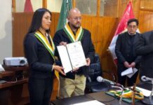 Pese a intento de ‘sabotaje’ jura la nueva alcaldesa de El Tambo y regidores accesitarios
