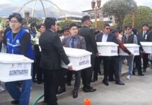 Restituyen restos de diez comuneros de Paccha desaparecidos en 1992
