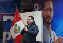 Emerson Nolasco plantea fortalecer atención social tras escuchar demandas del Vaso de Leche