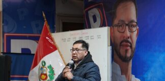 Emerson Nolasco plantea fortalecer atención social tras escuchar demandas del Vaso de Leche