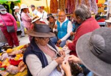 Rafael Meza plantea continuidad permanente, seguridad y limpieza para los feriantes