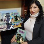 Jenny Cáceres Soto: La escritora pasqueña de los jóvenes y del amor